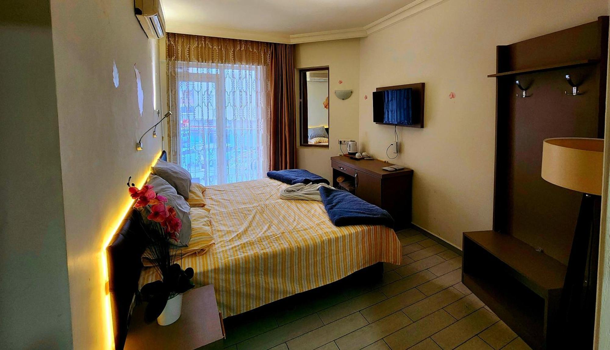 Cleopatra City Hotel Alanya Exteriör bild